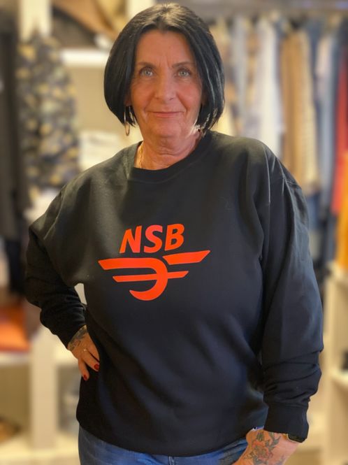 Hovedbilde NSB Rød Genser